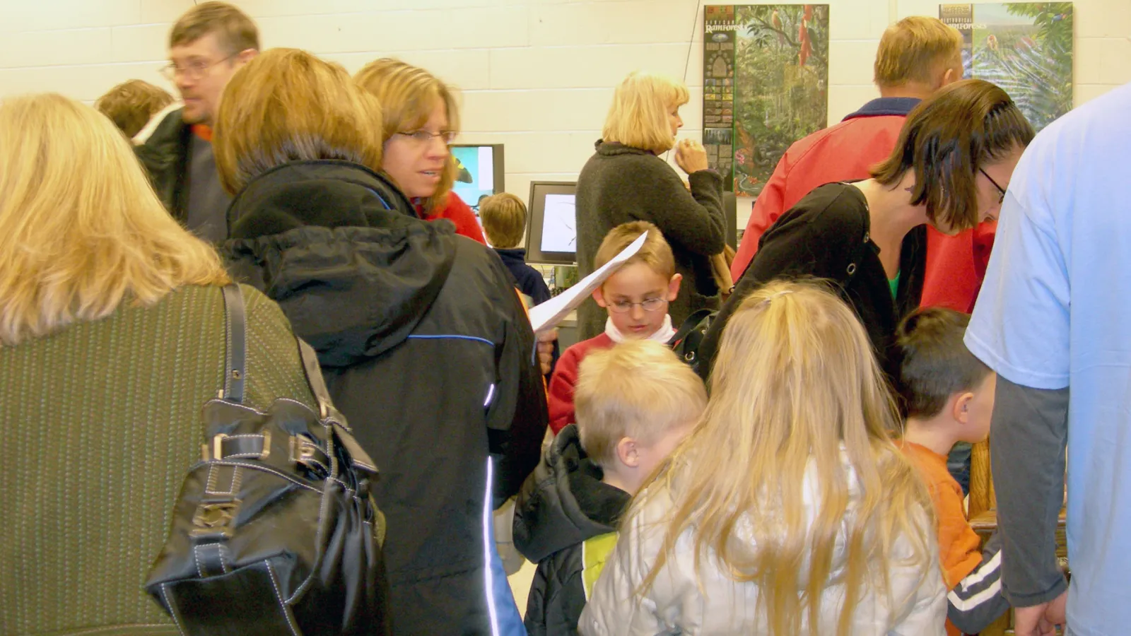 Busy hour at 2007 Open House